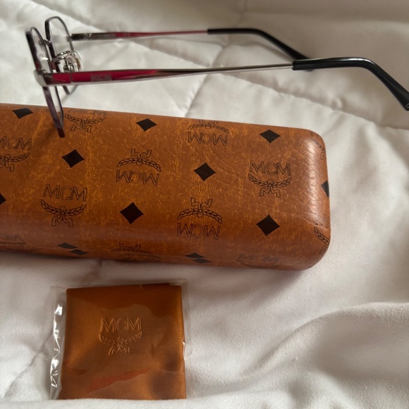 MCM optical frame glasses - Picture 3 of 4